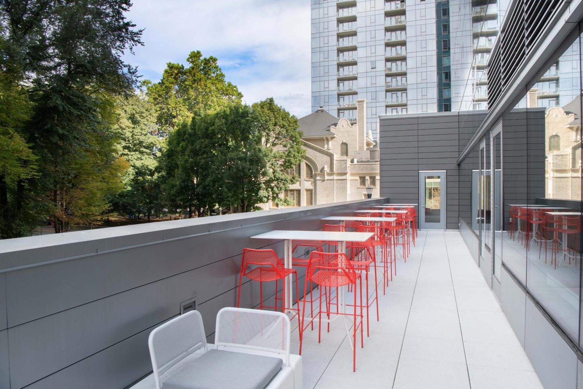 Vance, Portland, A Tribute Portfolio 4*